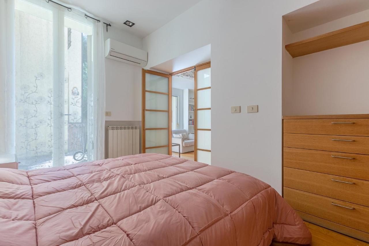 Pleasant Central Apartment With Garden 볼로냐 외부 사진